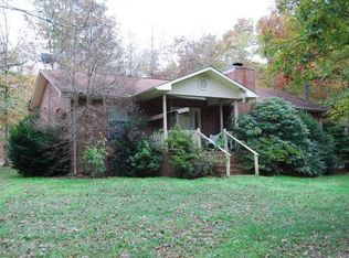 538 Grassland Rd, Crossville, TN 38572
