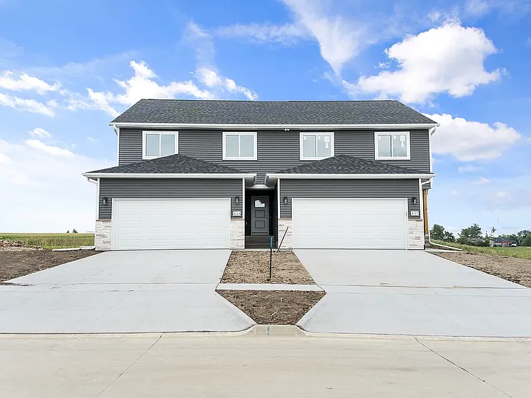 3149 Ruffian Rd — Photo 1