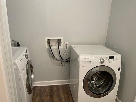 4th image of 212 Marshall Dr