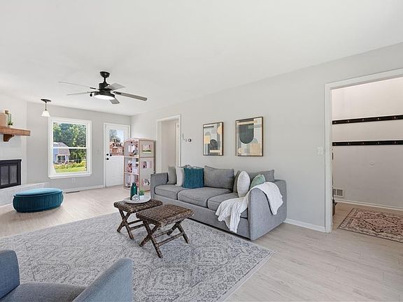 3rd image of 20907 W 52nd St