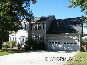 1st image of 306 Whispy Willow Ct