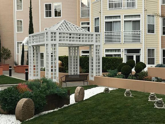 3rd image of 550 Ortega Ave APT 205