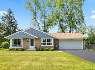 2114 Rockwell Rd, Aurora, IL 60506