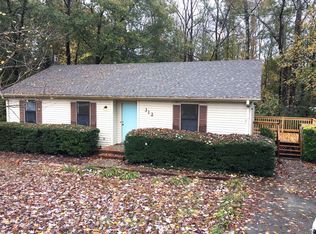 312 Barry Dr, Greer, SC 29650