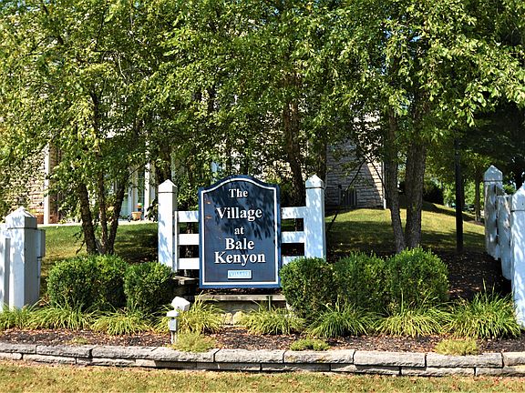 3rd image of 3761 Birkland Cir