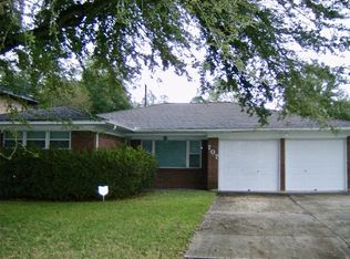 707 Queens Rd, Pasadena, TX 77502