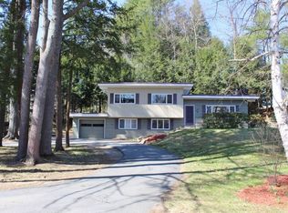 8 Birch Ln, North Springfield, VT 05150