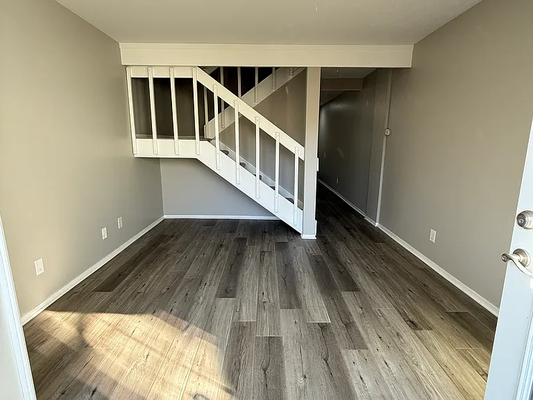 1111 Maxwell Ave #227 — Photo 3