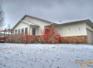 3748 Olympic Ct, Rapid City, SD 57702