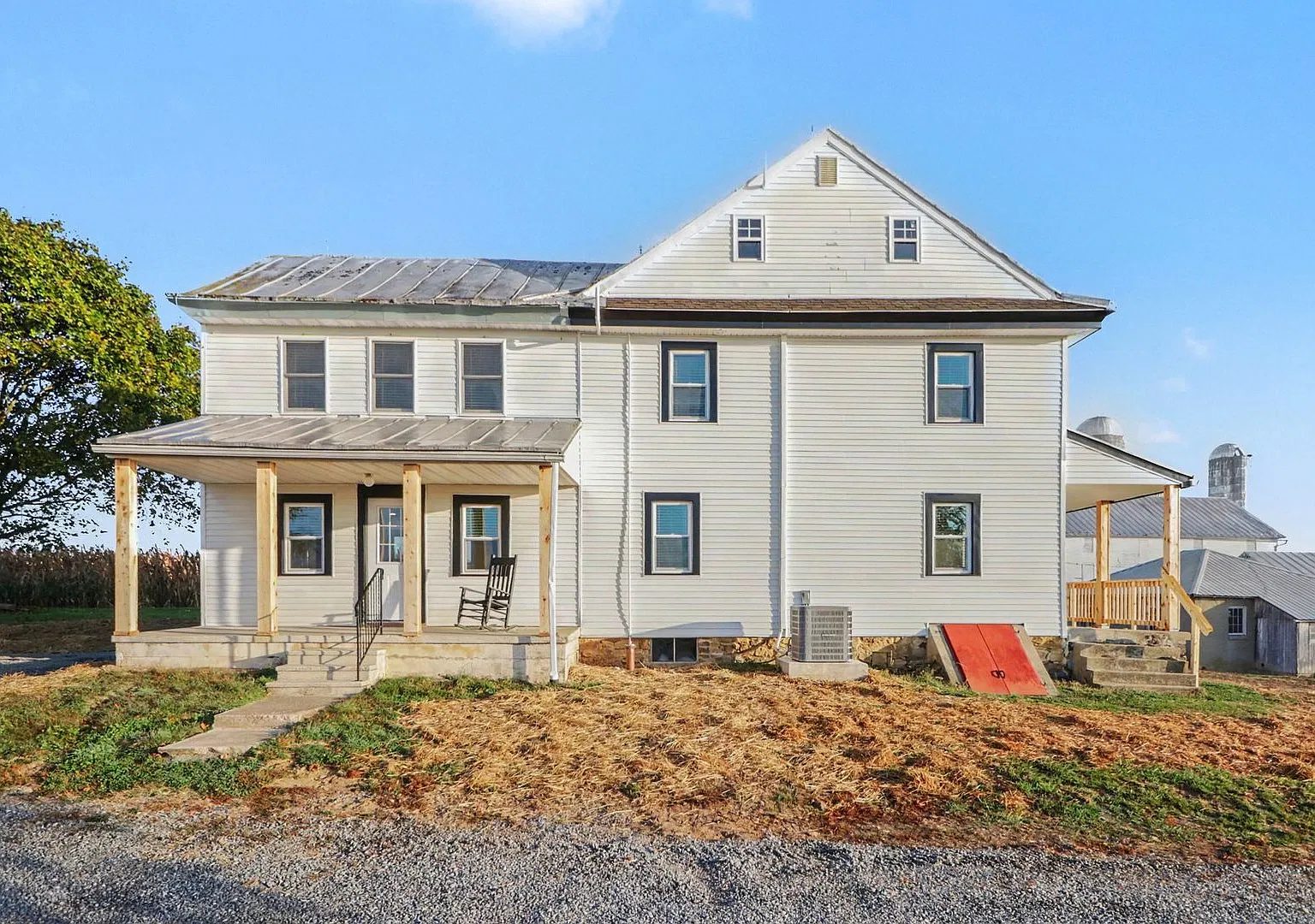 This Well-Maintained 5-Bedroom, 2-Bathroom Single Family Home For Rent in Annville, PA/Northern L... — Photo 1