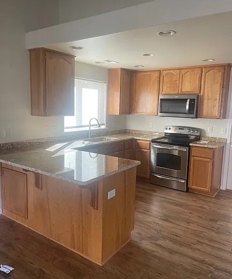 113 Little Butte Dr — Photo 2