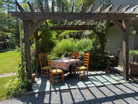 5th image of 29 Wooley Pasture Road