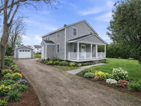 188 Greene Ln, Middletown, RI 02842