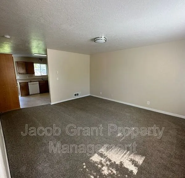 4946 Cole St #4 — Photo 5