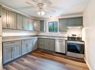 1396 Lonsdale Ave #5, Lincoln, RI 02865