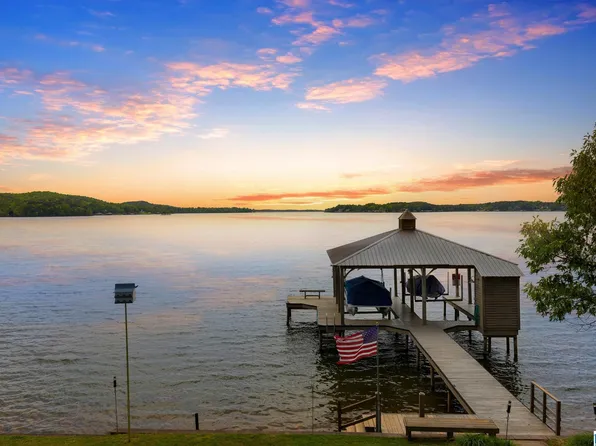 90 Twin Isle Dr S, Vincent, AL 35178