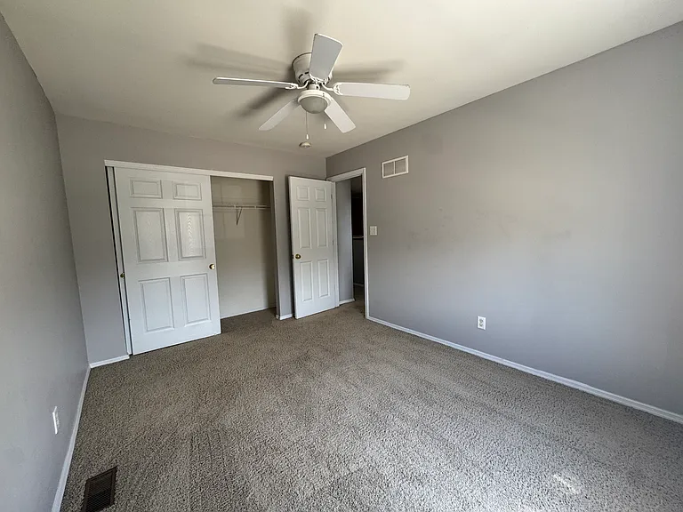 4941 Hurstborough Ct — Photo 9