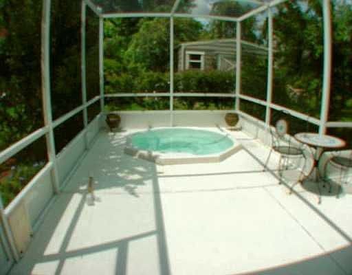 2nd image of 218 Lakewood Dr