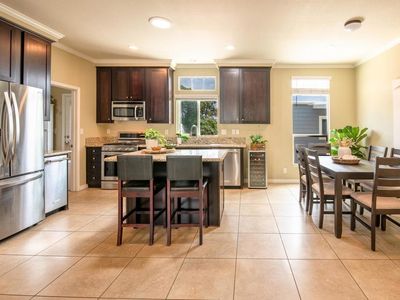 6508 Friendly Pl, Carlsbad, CA, 92011