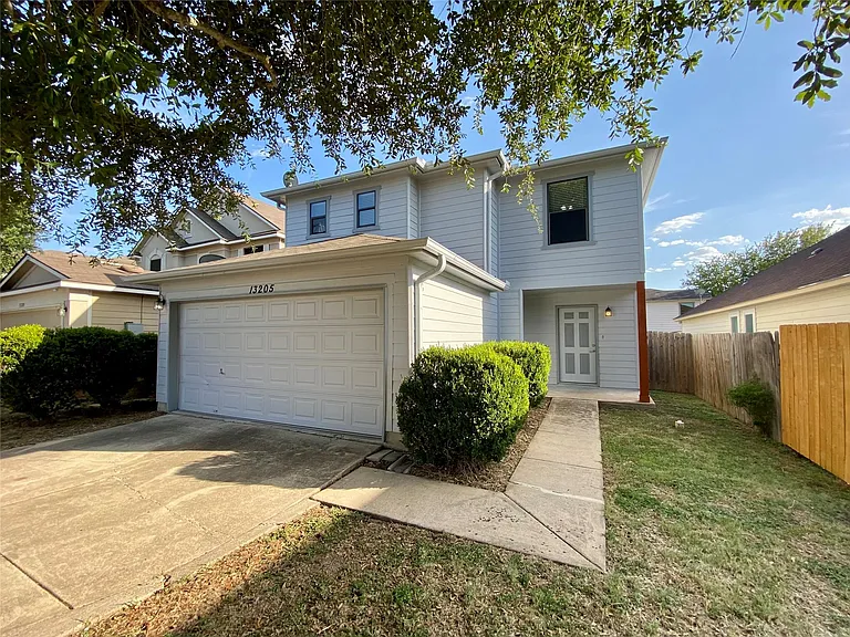 13205 Sea Biscuit Dr — Photo 1