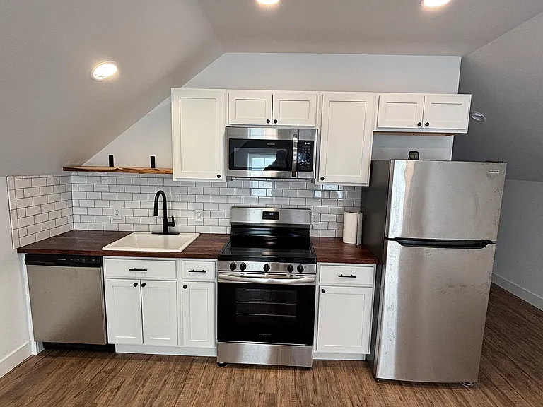 2387 Davidsonville Rd — Photo 1