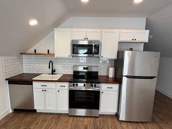 2387 Davidsonville Rd, Gambrills, MD 21054