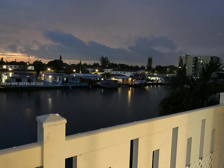 7900 Tatum Waterway Dr #305 — Photo 37