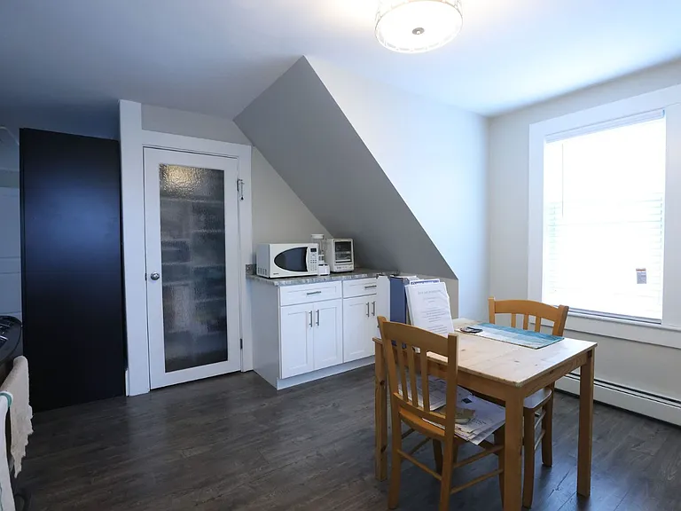 20-22 Lafayette Rd #3 — Photo 9