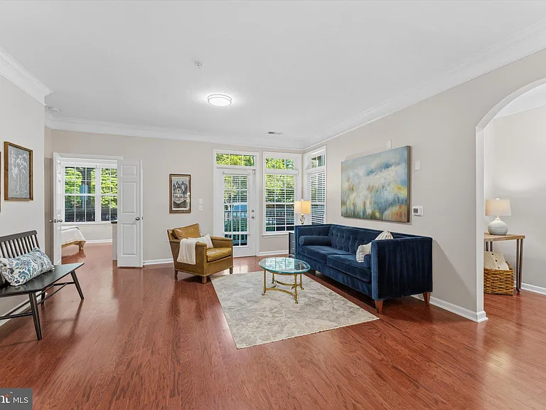 503 Sunset View Ter SE #101 — Photo 3