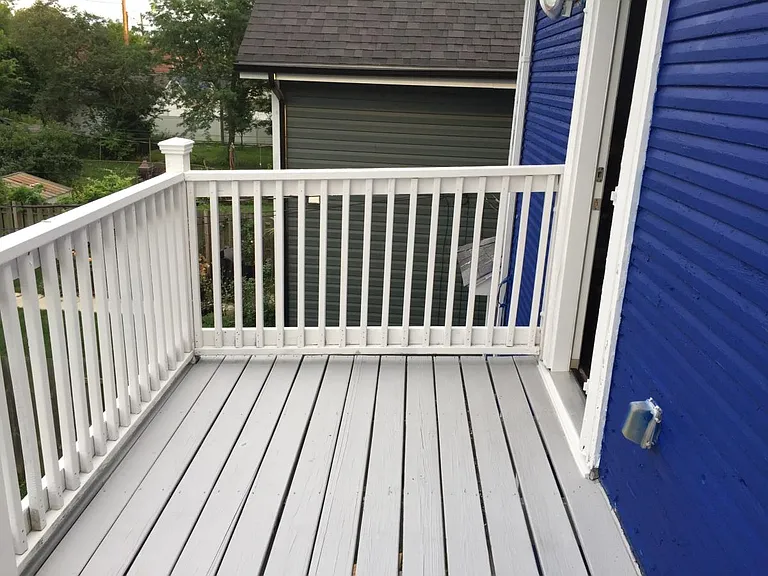 804 Carpenter St — Photo 15