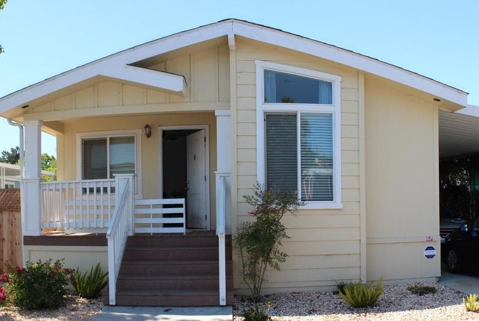 1st image of 242 El Bosque St #242