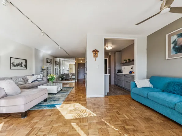 2400 Johnson Avenue image 3 of 14