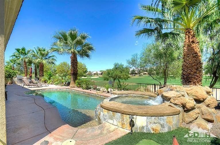 1st image of 81122 Avenida Sombra