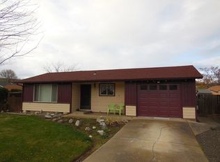 17 Wilkenson Ct, Milton Freewater, OR 97862