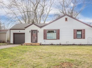 607 N McKenzie St, Muncie, IN 47304