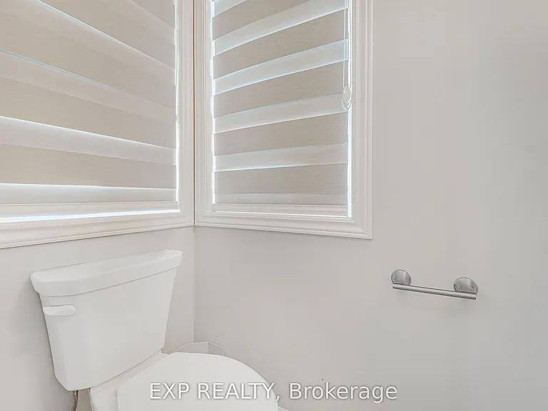 5672 Dorchester Rd #28 — Photo 6