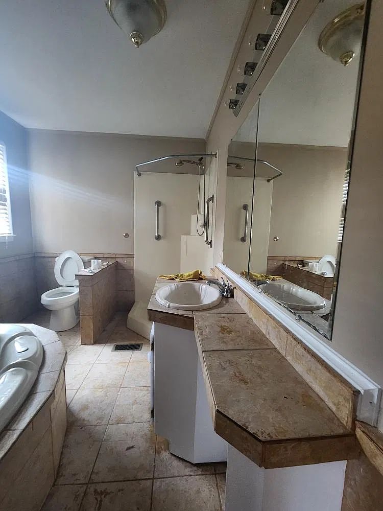 3 bed, 2.0 bath, 1560 sqft, $1,250 — Photo 4