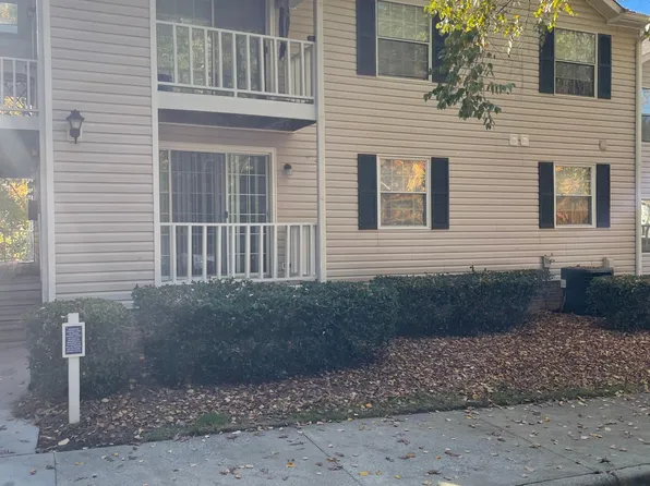 5615 Hornaday Rd Unit F, Greensboro, NC 27409