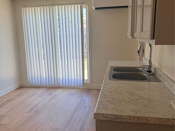 5th image of 885 E 7th Ave