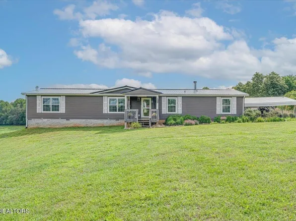2500 Old Sinking Creek Rd, Greenback, TN 37742