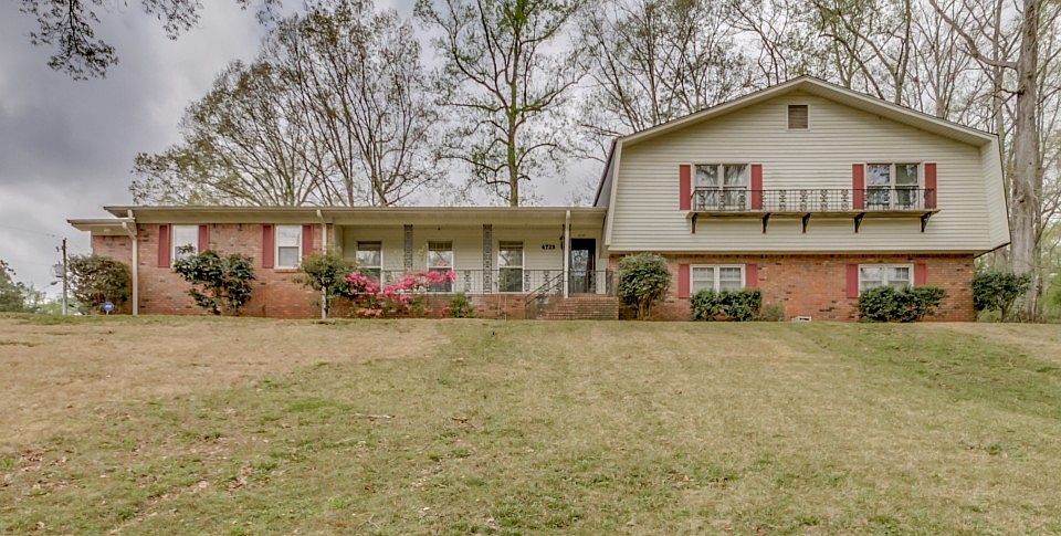1st image of 4729 Woodland Hills Dr