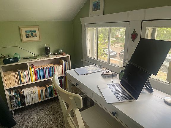 Office in alcove