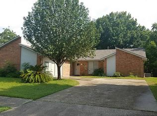 1301 Denise St, Deer Park, TX 77536