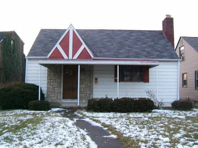 1057 Bulen Ave photo 1