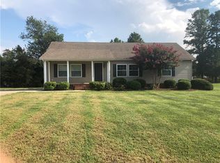 2106 Kyle Ct SE, Conover, NC 28613