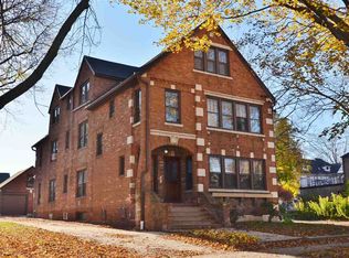 1319 Rutledge St APT 6, Madison, WI 53703