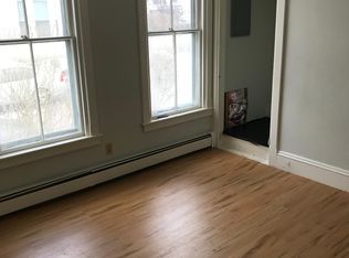51 Cushing St APT 2, Brunswick, ME 04011