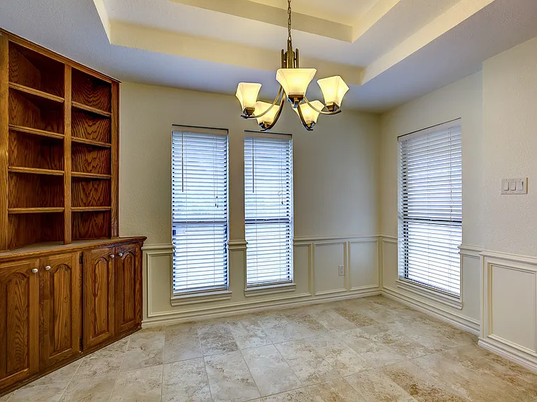 6612 Crestland Ave — Photo 5