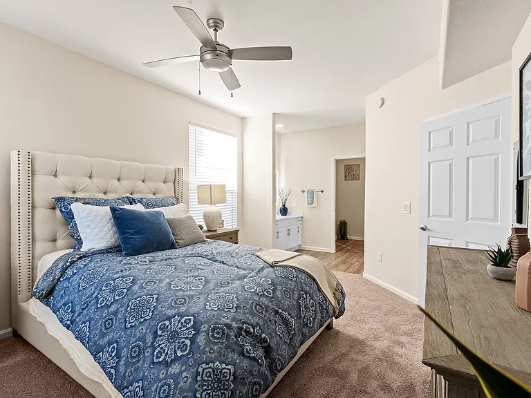 Arrowhead Landing Apartments — Photo 30
