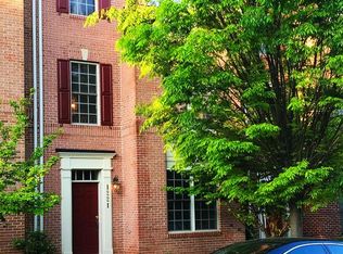 1221 Maple Grove Ln, Rockville, MD 20850